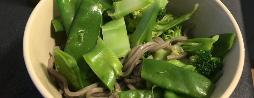 steamed broccoli, snow peas and soba